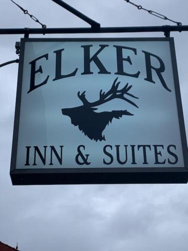 Elker Inn & Suites - main image