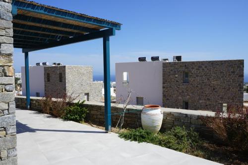 Paros-Memories-Neubau-Villen, Sportpool