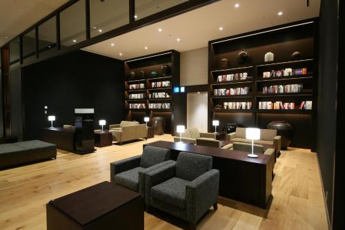 Lobby, Hotel Gracery Shinjuku in Tokyo
