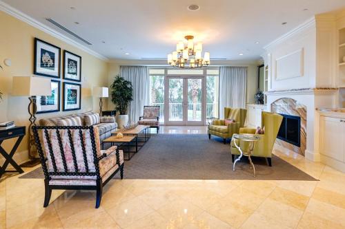 Estero Resort Condo with 2 Pools and Tennis Center! in Estero