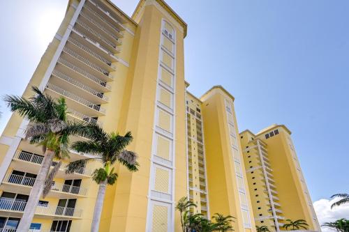 Estero Resort Condo with 2 Pools and Tennis Center! in Estero