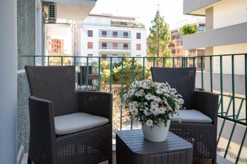 陽台/露台, Libertà #102 - Guest House Palermo (Liberta #102 - Guest House Palermo) in 巴勒莫郊區