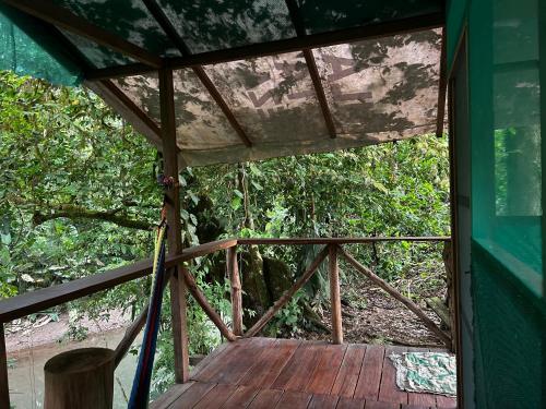 Vue extérieure, Rio Agujitas Eco Farm hostel and Tours in Drake Bay