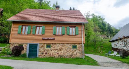 Kuća za odmor ''Julka'' - Chalet - Plešce