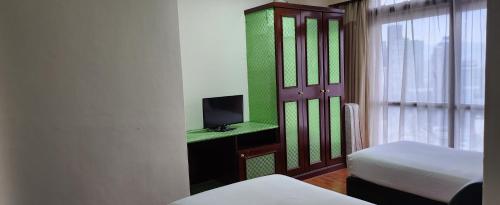 New Golden sky service suite at times square Kuala Lumpur - image 2