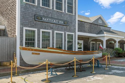 Nantucket Inn - image 7