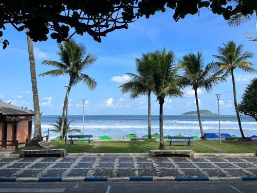 FRENTE PRO MAR - A - Praia do Tombo - Beachfront near Tombo Beach