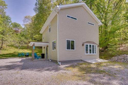 Charming Byrdstown Home Near Dale Hollow Lake