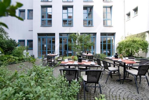 Hanns-Lilje-Haus 4
