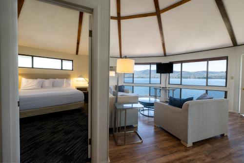 Depe Dene Lakeside Resort