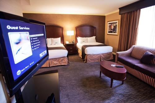 Cambria Hotel & Suites Pittsburgh - Downtown: Unbeatable Comfort and Convenience