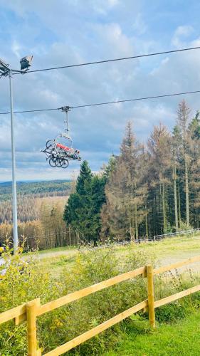 Maisonnette am Bikepark Winterberg mit Terrasse Loggia Garage near Kronenrestaurant
