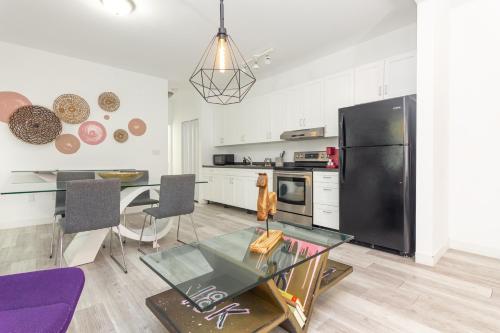 Home Midtown Miami - Wynwood area with backyard - Art District near to Beach in Miami, USA