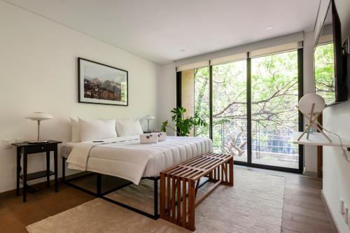Inspiring 3BR Duplex with Terrace in Polanco image 3