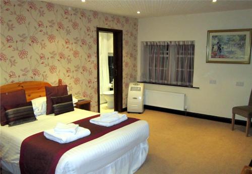 The Old White Lion Hotel photo 2