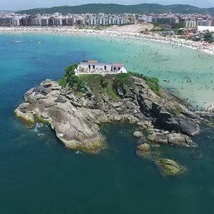 Suite confortavel em Cabo Frio in Jardim Nautilus