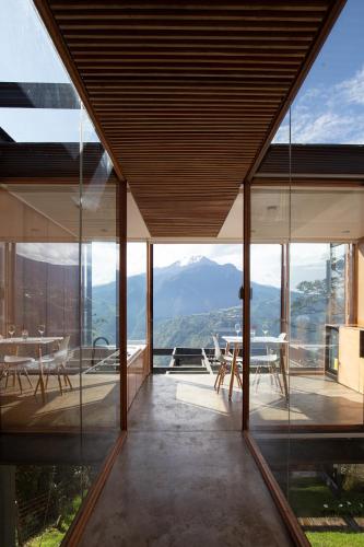 Deluxe volcan Primeras suites colgantes del mundo in Lligua