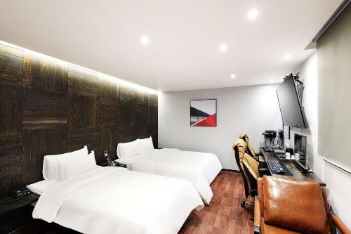 1 double bed