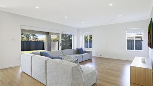 Instalaciones, Ocean Breeze - Umina Beach in Umina Beach