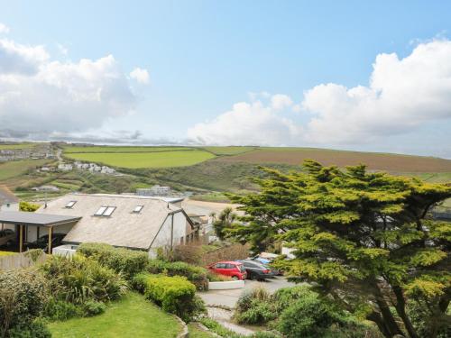 Exterior view, Trelawns in Mawgan Porth