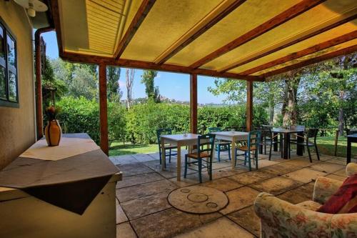 Balcony/terrace, Alluring Villa in Ostra with Swimming Pool in Ostra