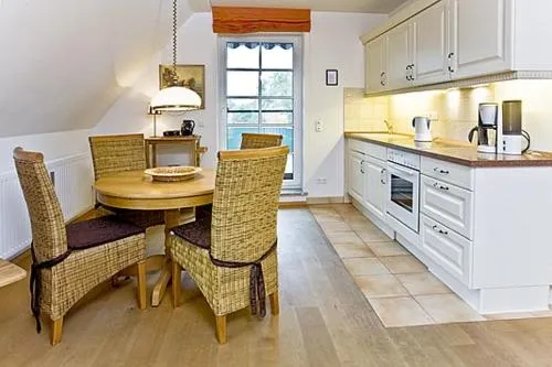Schmugglerhus App 2 6 Luv und Lee in Wieck, Deutschland