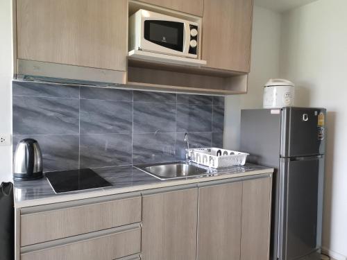 5 Floor - Centrio Condominium in Phuket Town - 30 mins to beaches, Phuket (Foto 4)