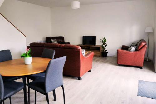 Secluded Modern Guest House in Tyrrellspass