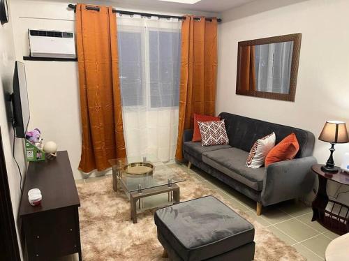 The Journeyman Suite at Covent Garden Sta Mesa Manila, Manila