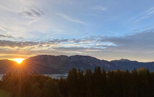  Appartmens am Attersee Dachsteinblick, Pension in Nussdorf am Attersee bei Steinbach am Attersee