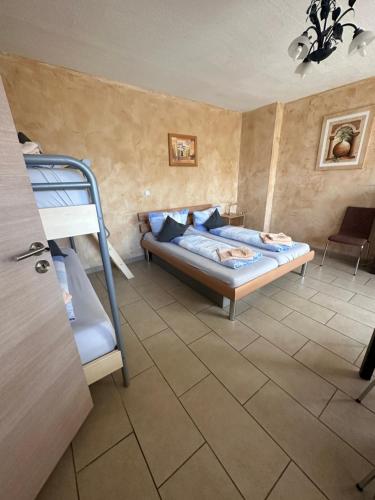 Family Suite (4-6 Persons)