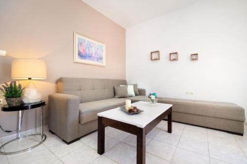  Aptera Beach Apartment in Agios Onoufrios