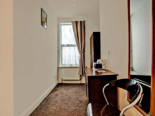 The Waverley Hotel - image 7