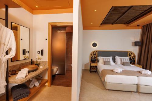 454643362 Palmera Beach Hotel & Spa - Adults Only