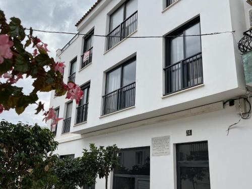 Estepona Elegance Apartment by GHR Rentals