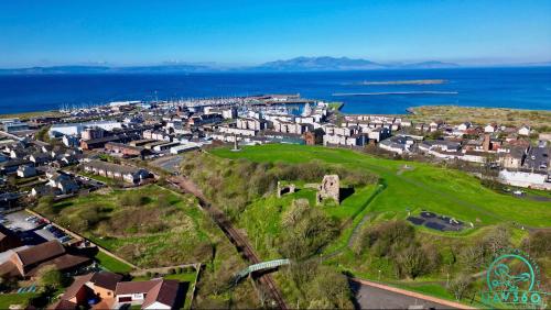 Arran Ferry Apartment in อาร์ดรอสแซนกลาง