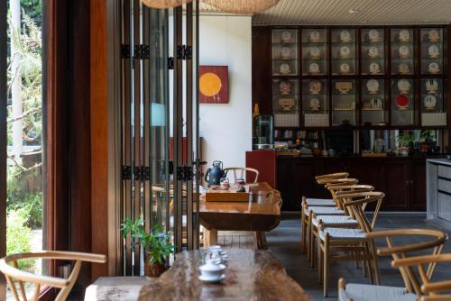 Jun Bo Xuan Boutique Hotel - image 3
