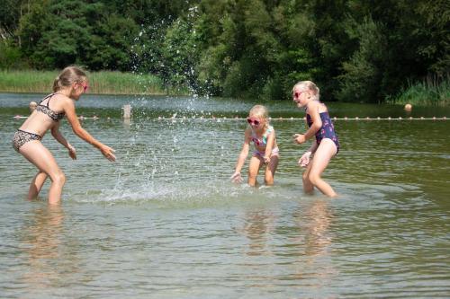 Papillon Country Resort - image 12