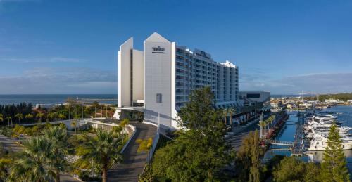 Зовнішній вигляд готелю, Tivoli Marina Vilamoura Algarve Resort in Віламура