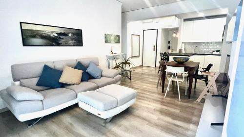  Trilocale,terrazzo,posto auto privato,box,wifi in Varraze