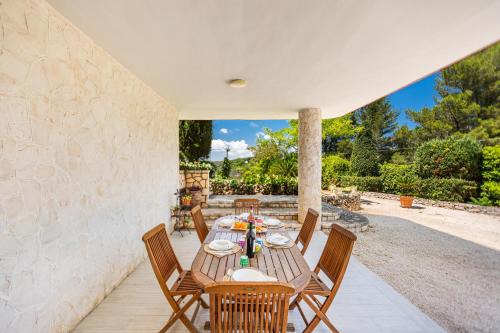  Villa Il Tulipano Verde by BarbarHouse in Noci