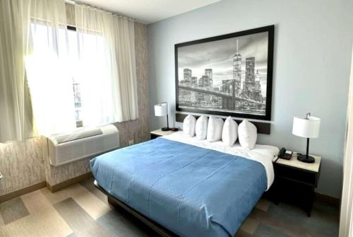 Super 8 by Wyndham Brooklyn Pennsylvania Ave in Brooklyn, USA