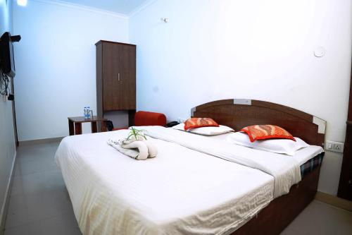 Superior Double Room image 6