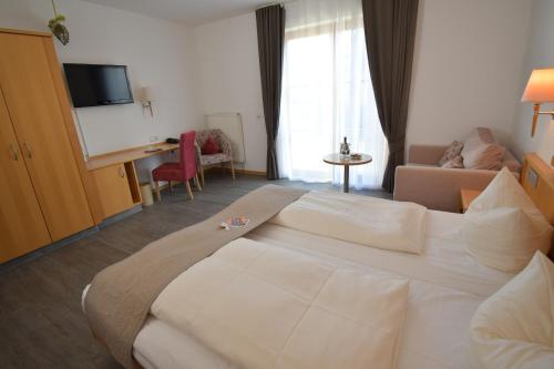 AKZENT Hotel Franziskaner in เดตเทลบาช
