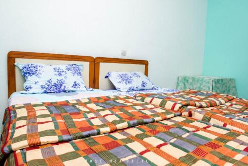 Odza, modern apartment, 3 bedrooms, private parking, Yaoundé (photo 7)