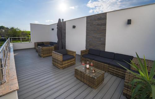 Hotelli välisilme, VULCANO Guesthouse in Vinica