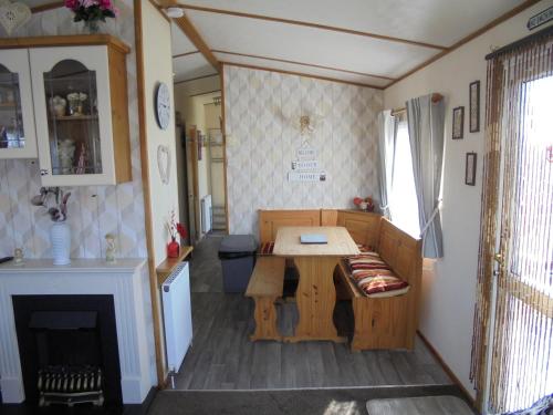 6 Berth central heated on The Chase (Brentmere)