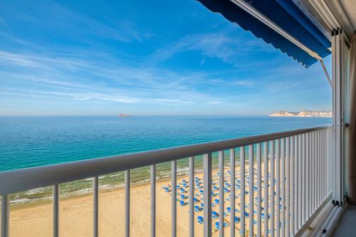  Apartamento en benidorm a 1a línea del mar, Pension in Benidorm