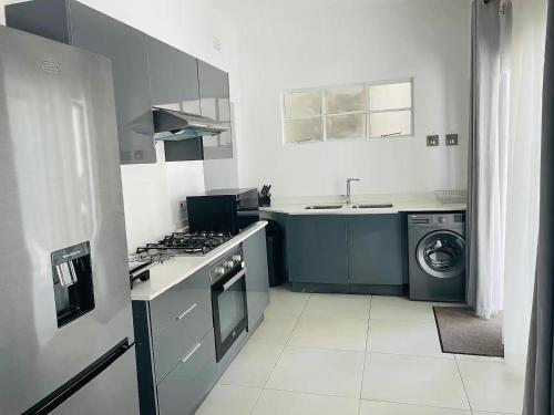 สิ่งอำนวยความสะดวก, Ultra modern 2 bedroomed apartment - 2082 in บูลาวาโย