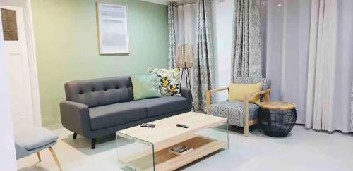 สิ่งอำนวยความสะดวก, Contemporary 2 bed in Suburbs - 2080 in บูลาวาโย